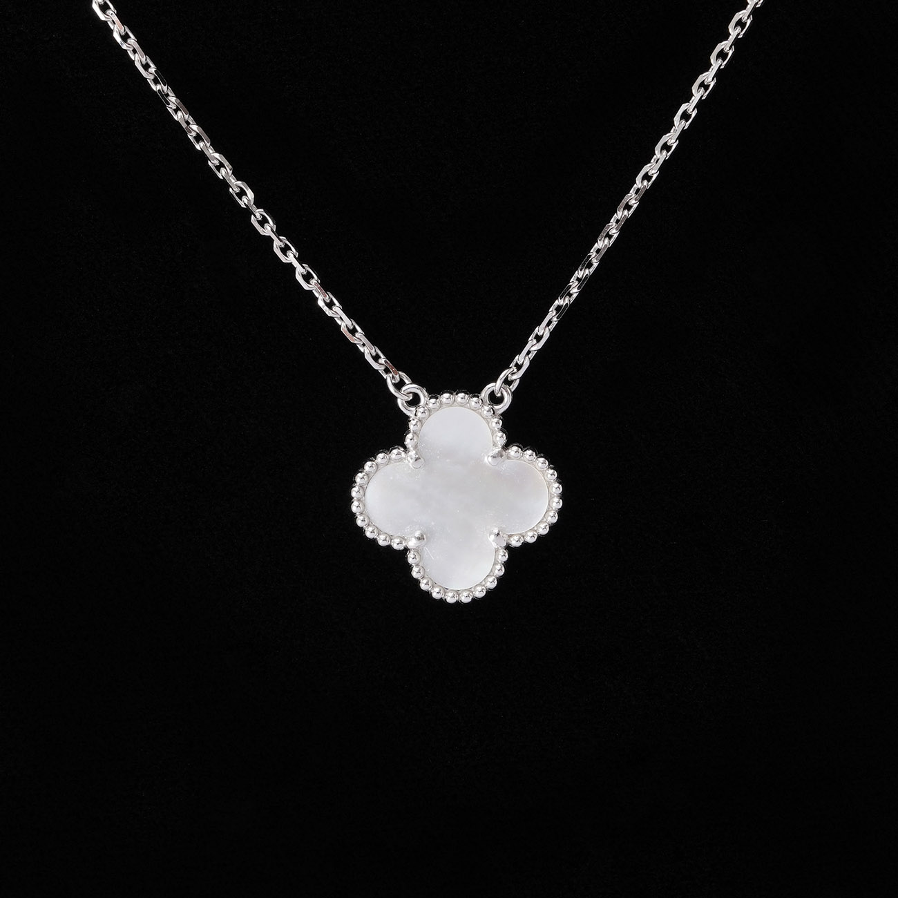 VAN CLEEF & ARPELS(USED)반클리프 VCARF48700 빈티지 알함브라 네크리스